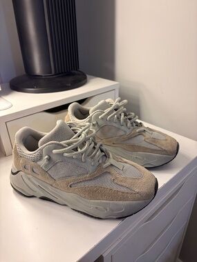 Yeezy 700 Salt